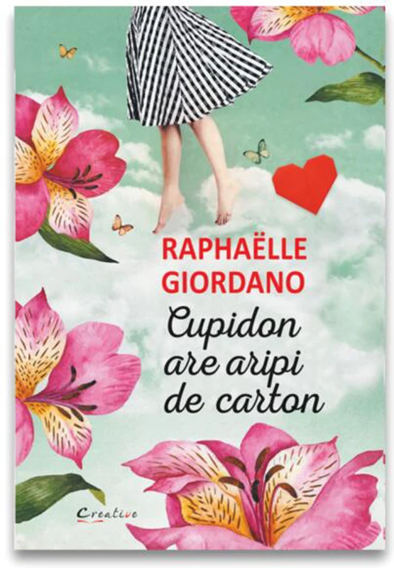 Cupidon are aripi de carton