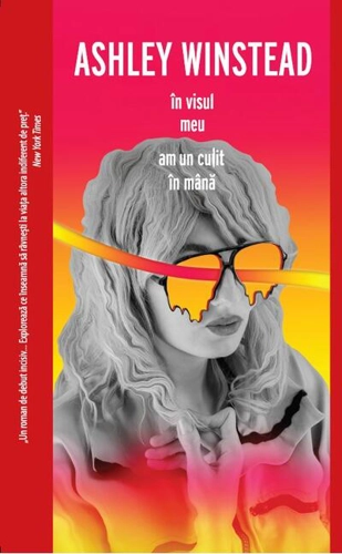 În visul meu am un cuțit în mână