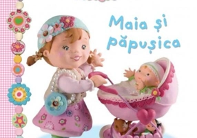 Maia și păpușica