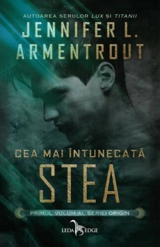 Cea mai întunecată stea (vol.1)