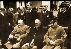 Yalta, cedarea României către ruși