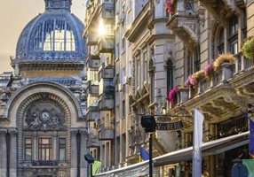 Ghid turistic București