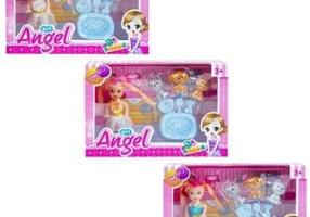 Papusica cu animalute si accesorii