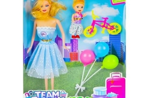 Papusa + papusica cu bicicleta