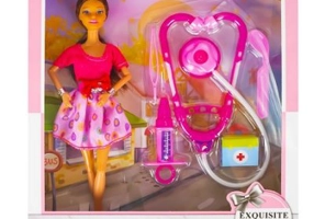 Papusa cu ustensile doctor