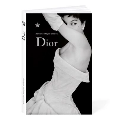 Dior. Gratie, feminitate, inspiratie si curaj