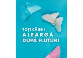 Toti cainii alearga dupa fluturi