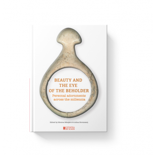 Beauty and the eye of the beholder. Personal adornments across the millennia