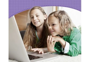 English Kids Readers Level 5: Into I. T. - Laura Miller