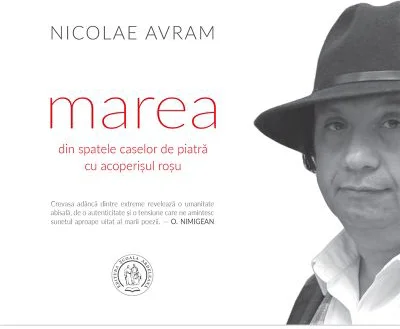 Marea din spatele caselor de piatra cu acoperisul rosu - Nicolae Avram