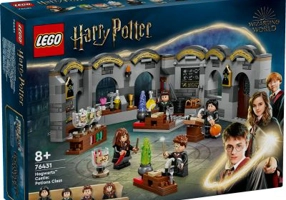 LEGO Harry Potter. Castelul Hogwarts Lectia de potiuni 76431, 397 piese
