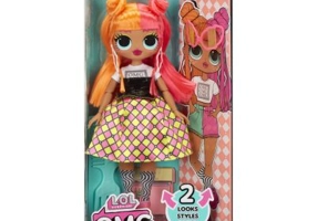 Papusa Fashionista cu accesorii OMG Neonlicious