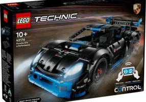 LEGO Technic. Masina de curse Porsche GT4 e-Performance 42176, 838 piese