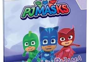 Eroii în pijama salvează Luna