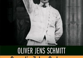Corneliu Zelea Codreanu. Ascensiunea și căderea „Căpitanului” - Paperback brosat - Oliver Jens Schimtt - Humanitas