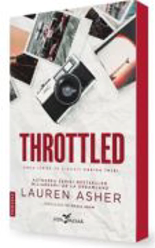 Throttled (primul volum al seriei „Iubire pe circuit”) - Lauren Asher