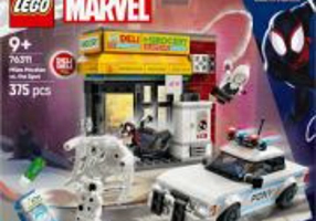 LEGO Marvel Super Heroes. Spider-Verse: Miles Morales vs. Spot 76311, 375 piese