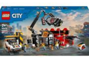 LEGO City. Cimitir de masini vechi 60472, 871 piese