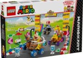 LEGO Super Mario. Mario Kart–Set Baby Peach si Grand Prix 72036, 823 piese