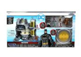 JADA BATMAN PESTERA LUI BATMAN