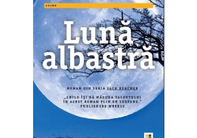 Luna albastra