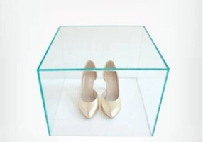 Narațiuni ale performativității / Narratives
of Enactment