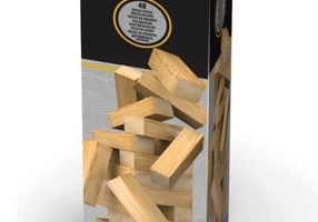 Turnul buclucaș, cutie de carton tip cadou