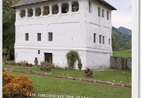 Cule. Case fortificate din Oltenia/ Fortified Houses in Oltenia